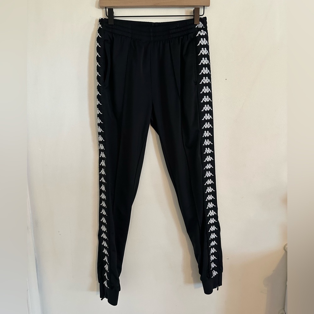 Kappa Black/White Joggers Size Small